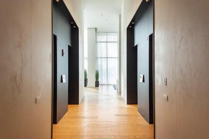 Oַ&O Group- Luxury Apt Tower Best Sea View בת ים מראה חיצוני תמונה