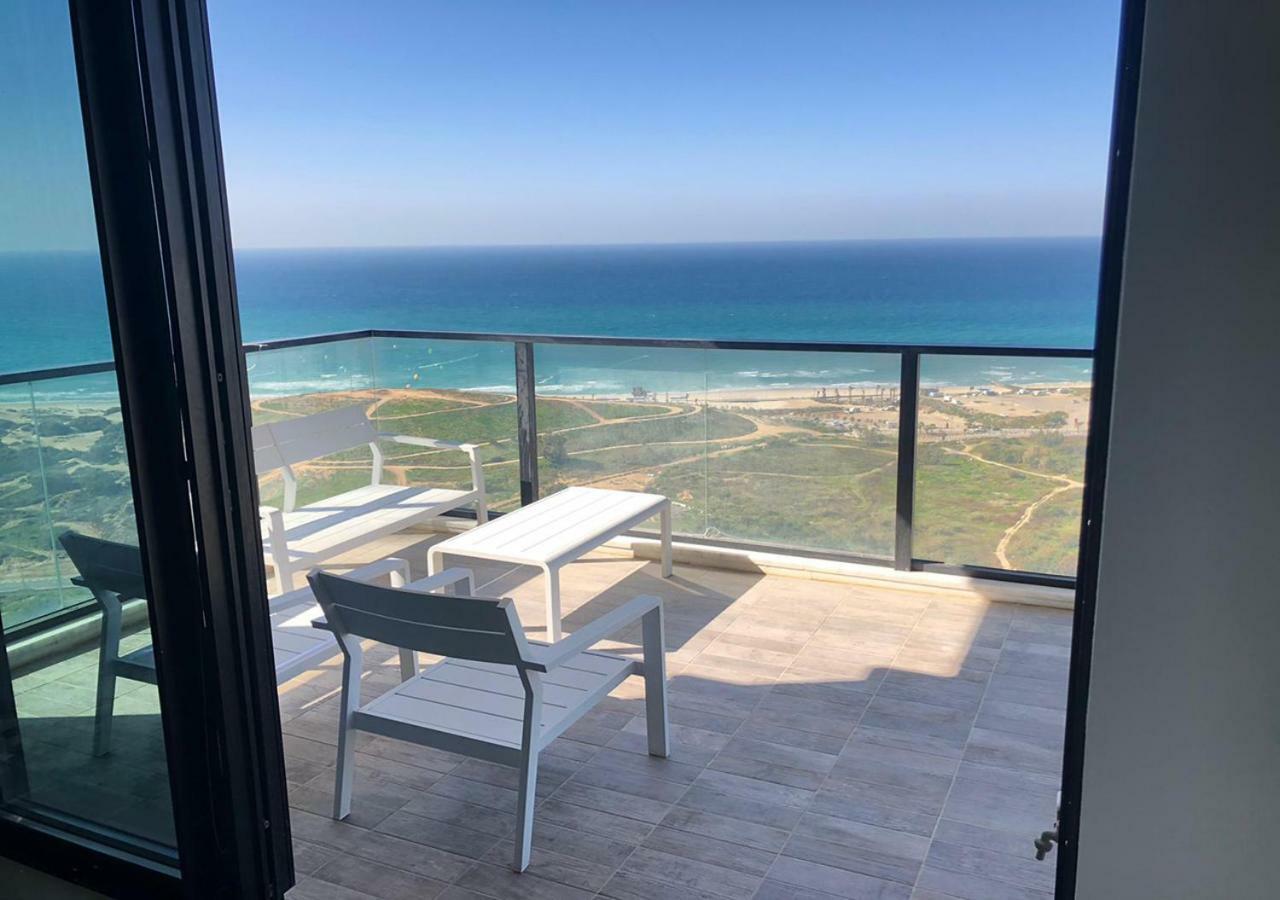 Oַ&O Group- Luxury Apt Tower Best Sea View בת ים מראה חיצוני תמונה